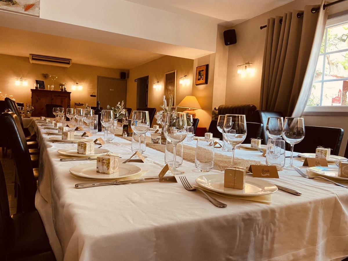 Logis La Bastide Des Golfs Hotel 3*