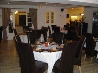 Hotel Logis La Bastide Des Golfs