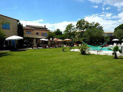 Logis La Bastide Des Golfs