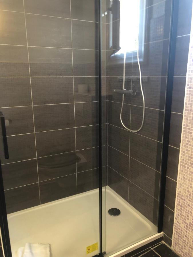 Logis La Bastide Des Golfs Hotel