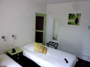 Hotel Logis La Bastide Des Golfs Mouans-Sartoux